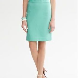 Banana Republic Aqua Pencil Skirt Size 8